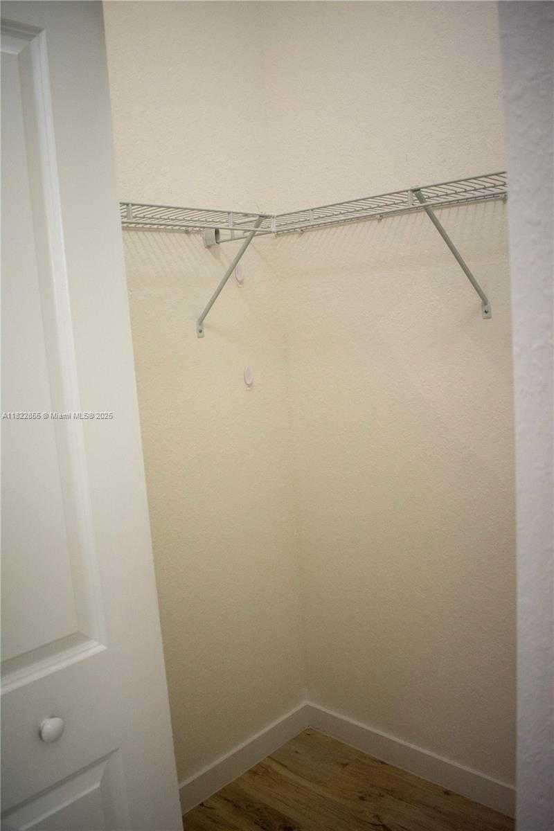 Small Image of 15560 SOUTH WEST 136TH ST #201, Miami Number 22