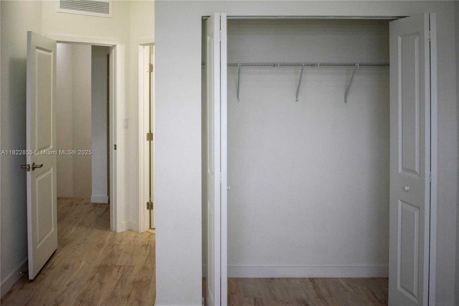Small Image of 15560 SOUTH WEST 136TH ST #201, Miami Number 29