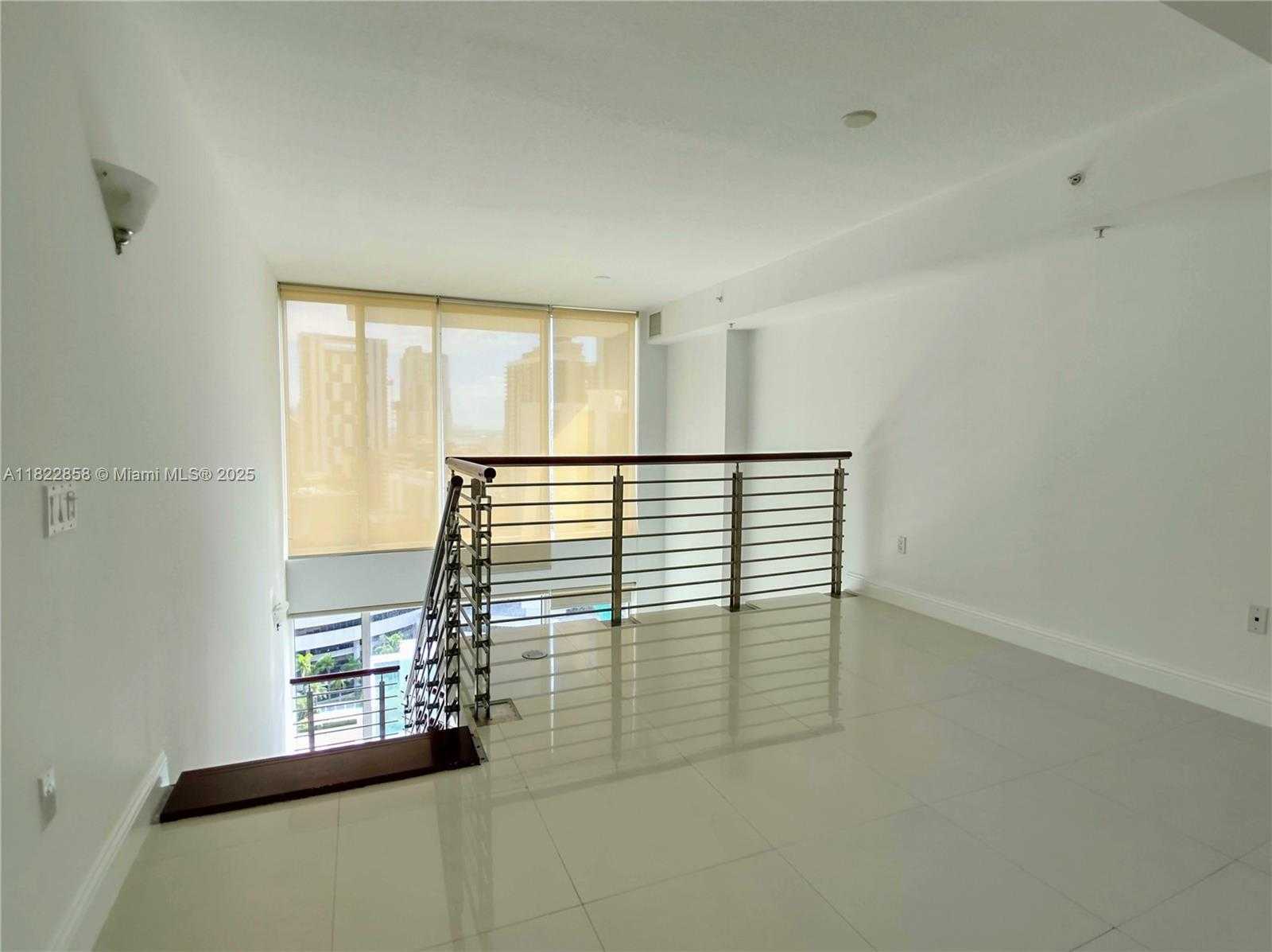 Small Image of 41 SOUTH EAST 5TH ST #1305, Miami Number 18