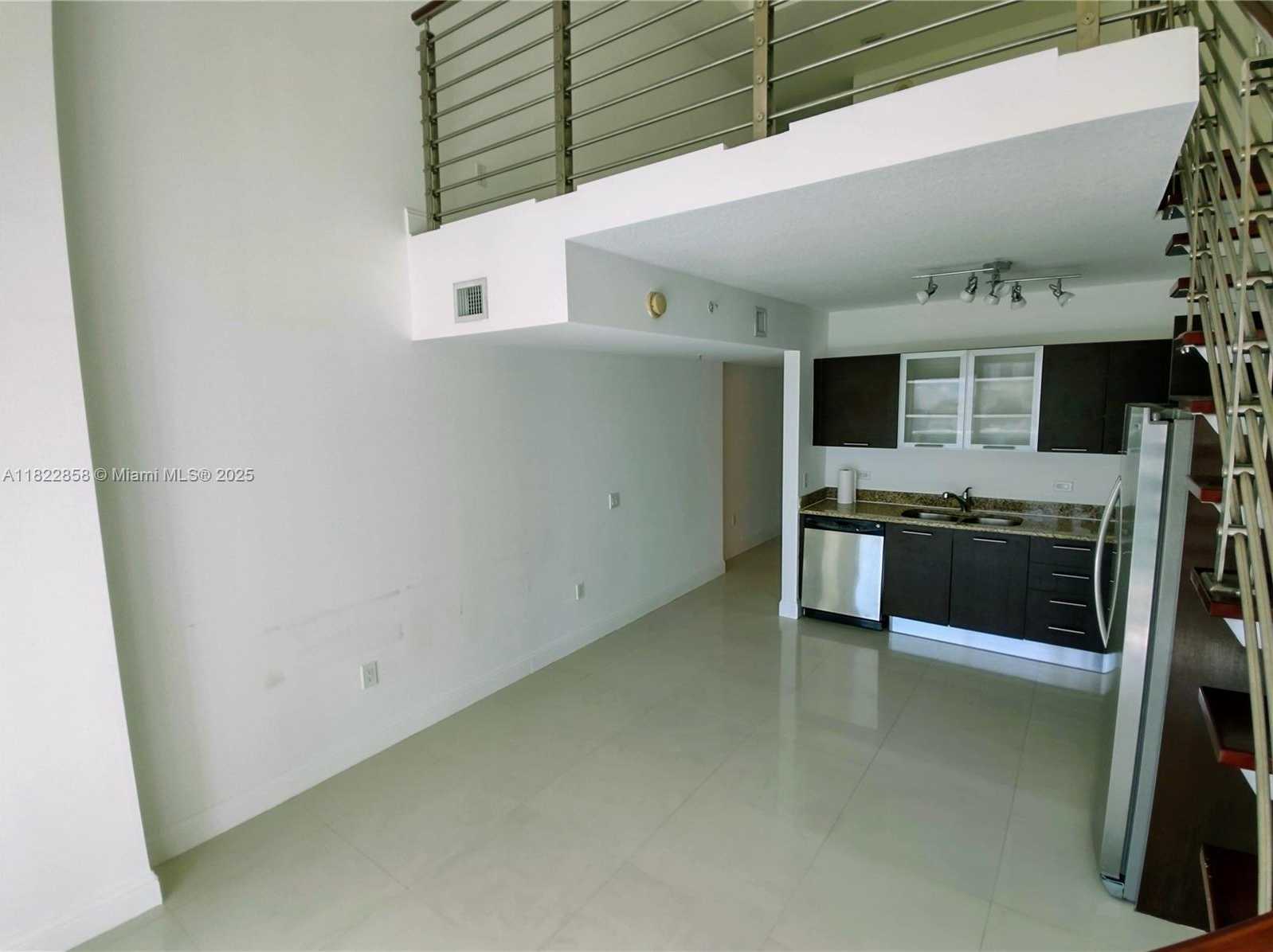 Small Image of 41 SOUTH EAST 5TH ST #1305, Miami Number 23