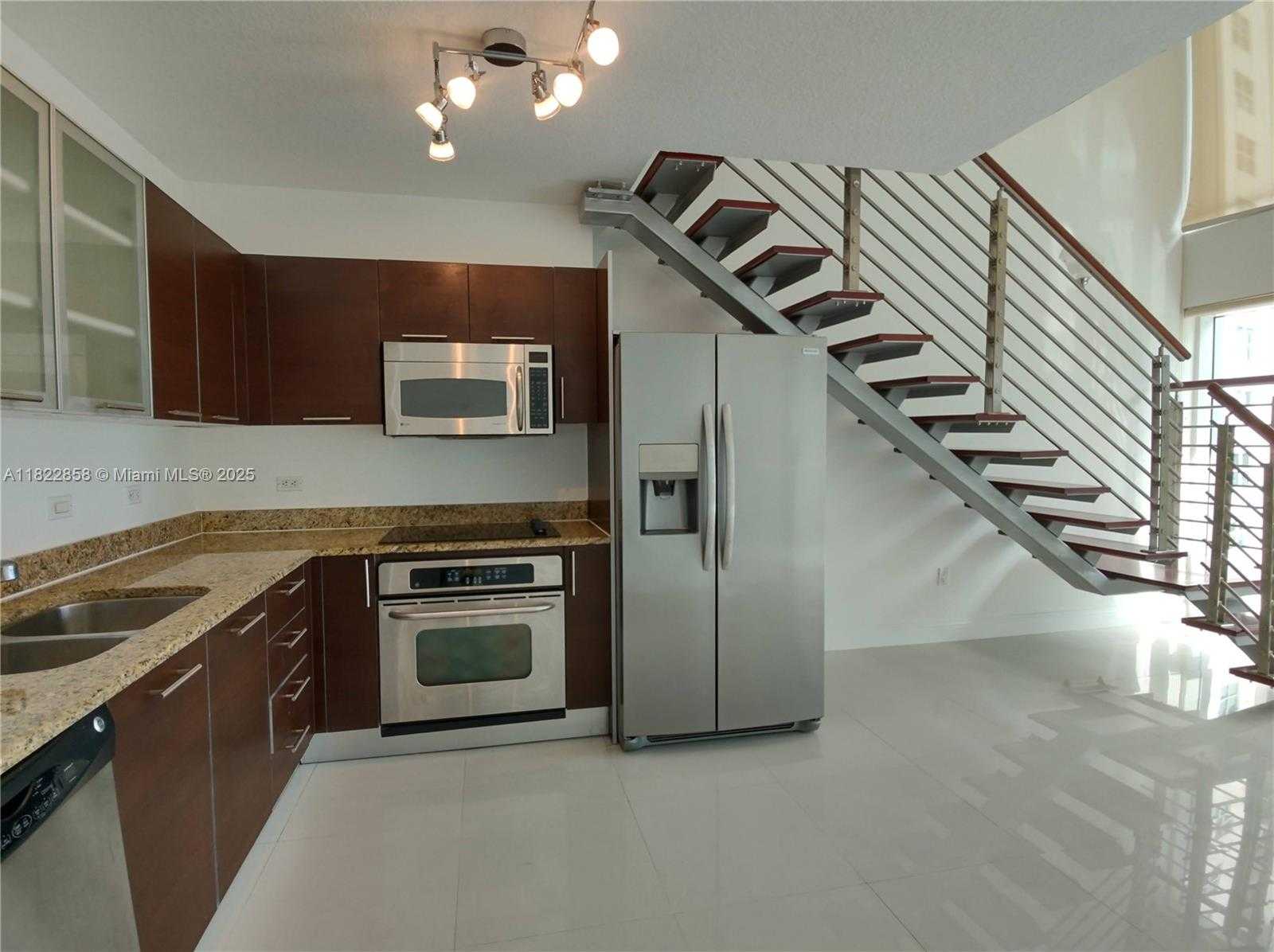 Small Image of 41 SOUTH EAST 5TH ST #1305, Miami Number 24