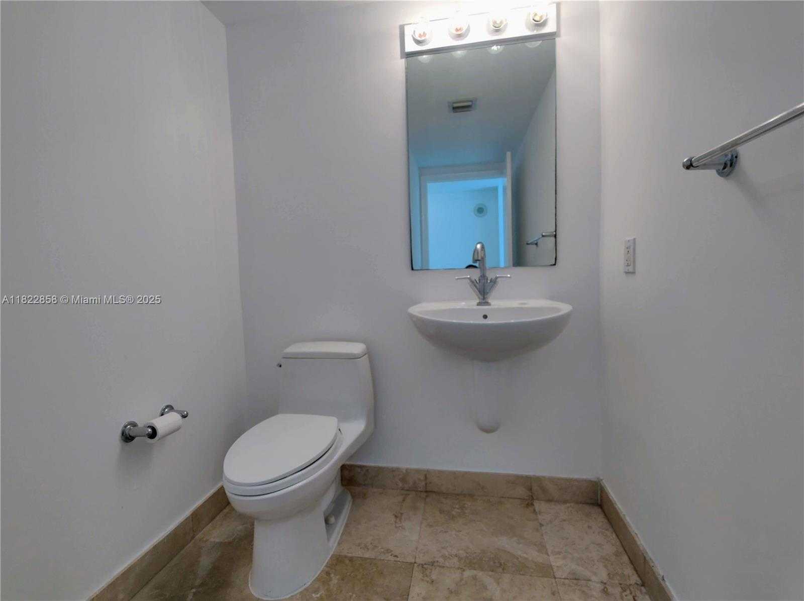 Small Image of 41 SOUTH EAST 5TH ST #1305, Miami Number 28