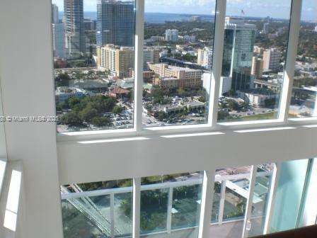 Small Image of 41 SOUTH EAST 5TH ST #1305, Miami Number 7