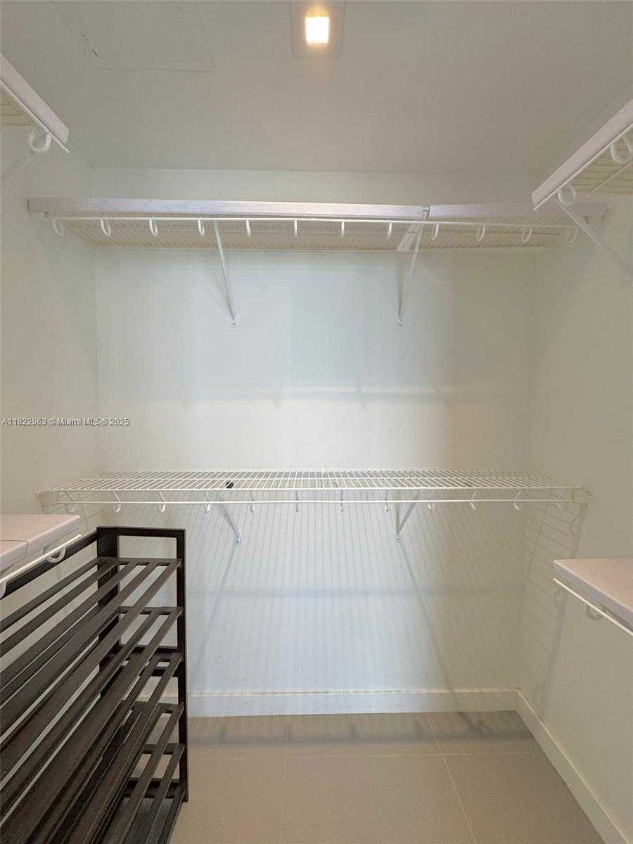 Small Image of 1600 NORTH EAST 1ST AVE #3518, Miami Number 12