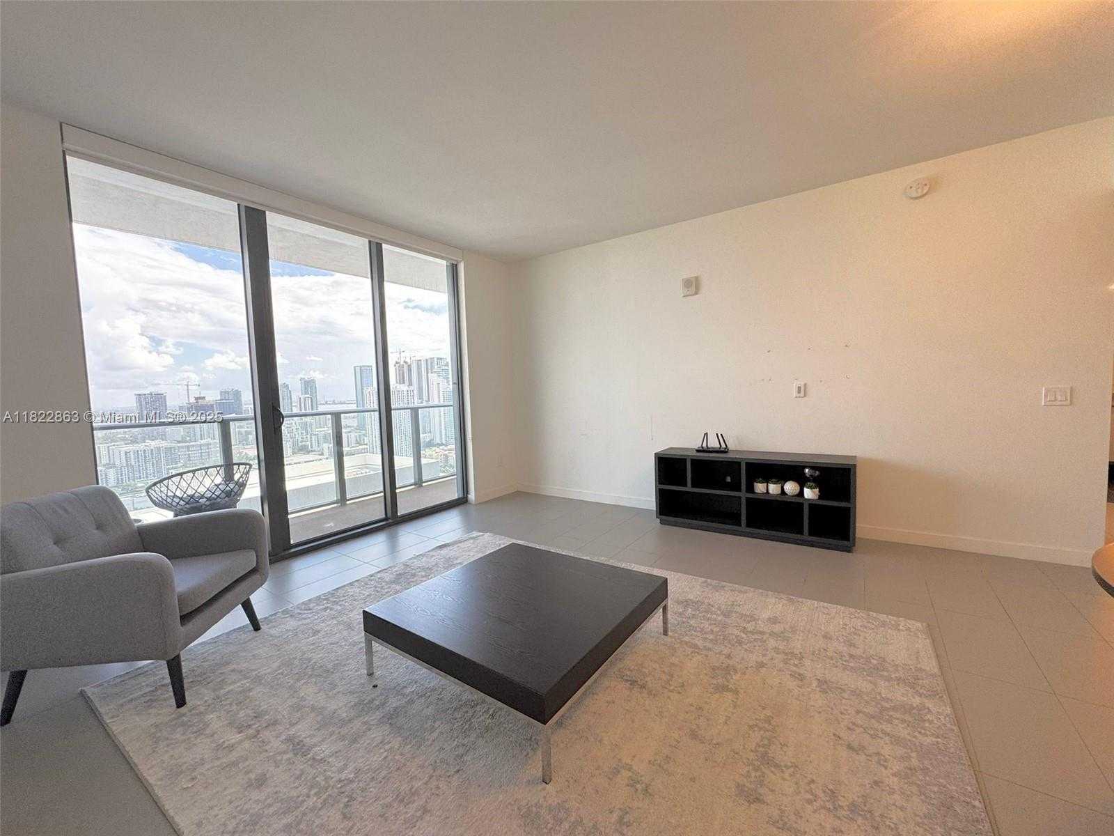 Small Image of 1600 NORTH EAST 1ST AVE #3518, Miami Number 4