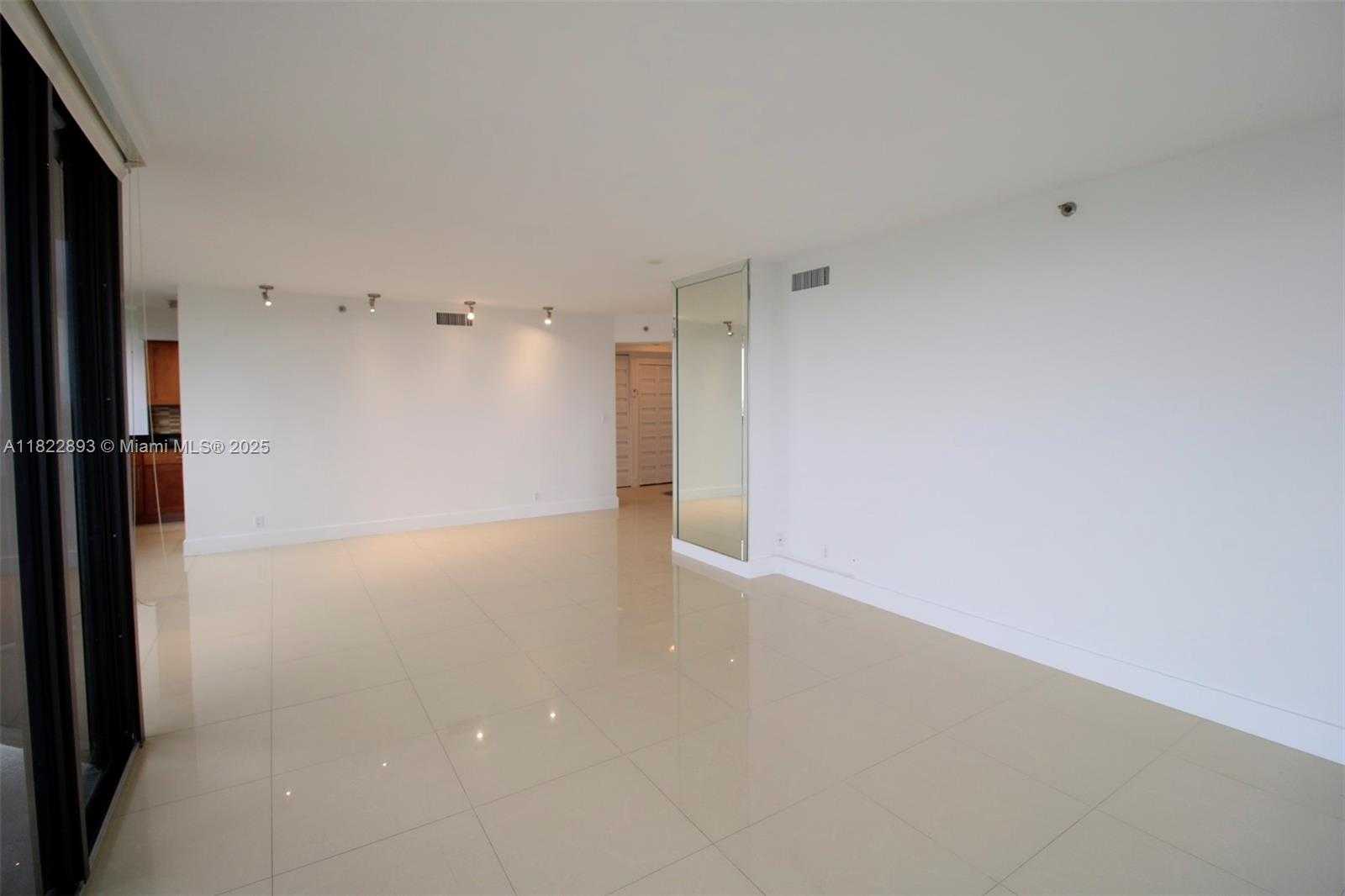 Small Image of 20185 EAST COUNTRY CLUB DR #1105, Aventura Number 10