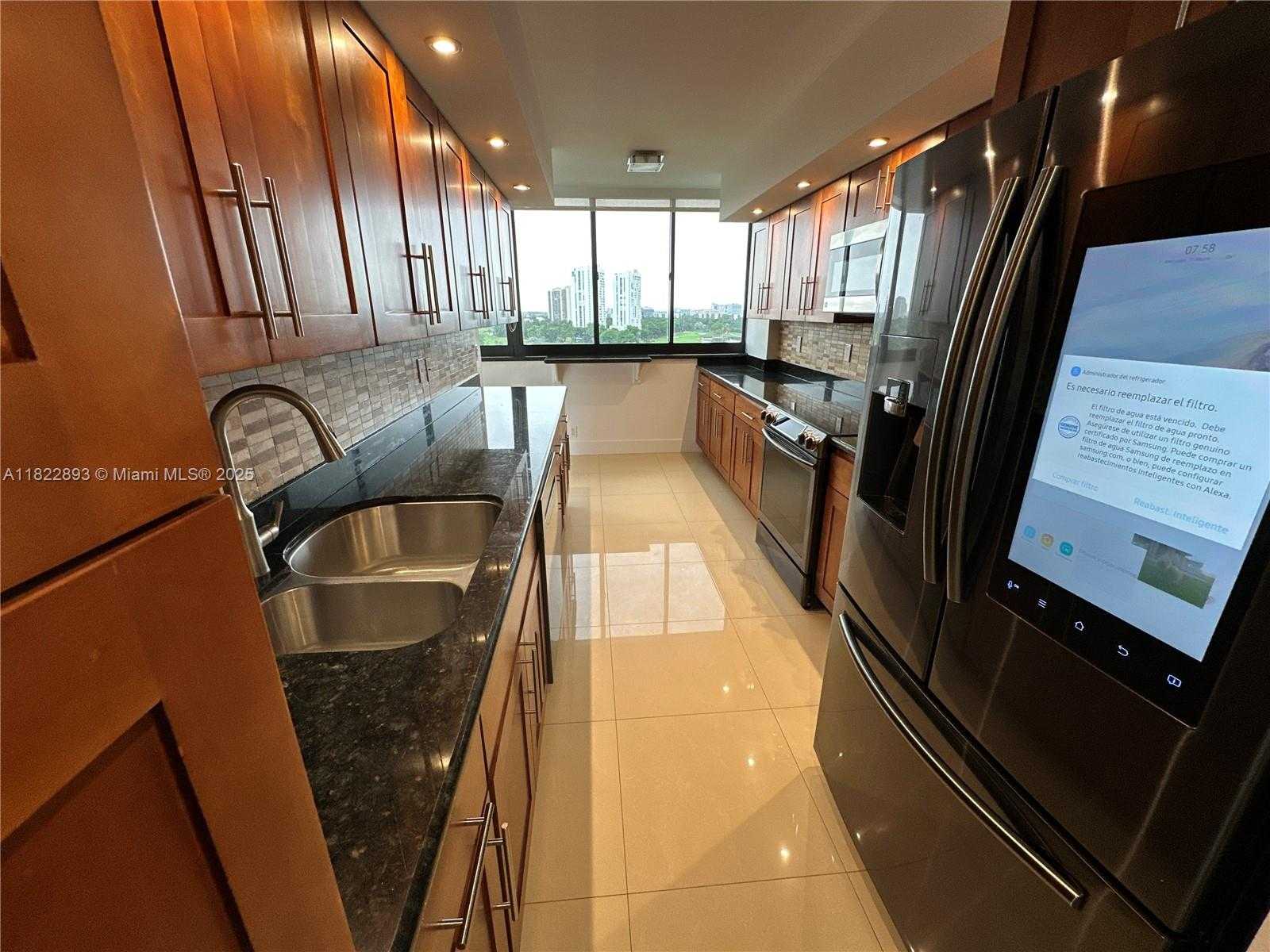 Small Image of 20185 EAST COUNTRY CLUB DR #1105, Aventura Number 18