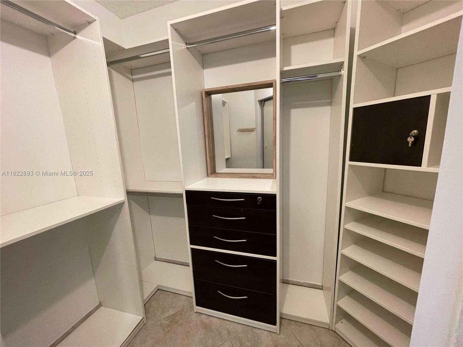 Small Image of 20185 EAST COUNTRY CLUB DR #1105, Aventura Number 29