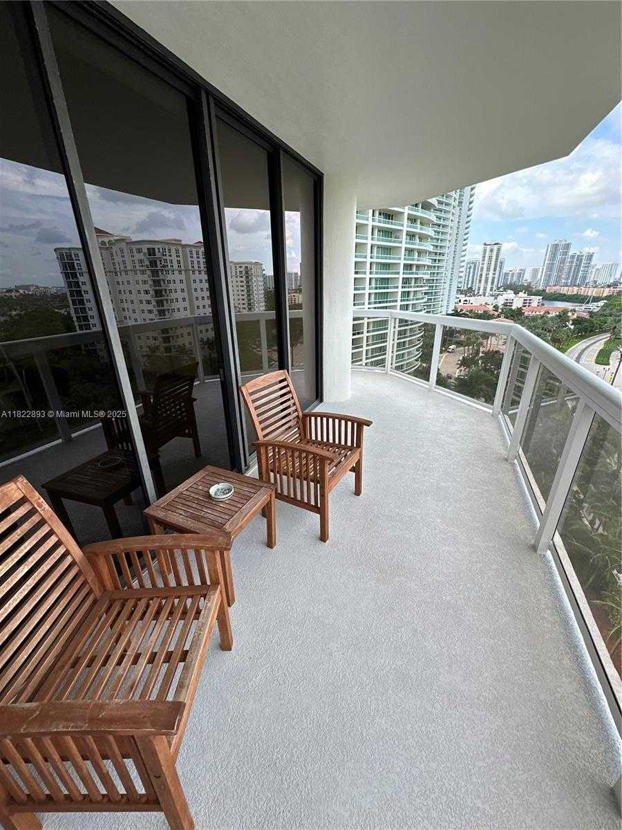 Small Image of 20185 EAST COUNTRY CLUB DR #1105, Aventura Number 36