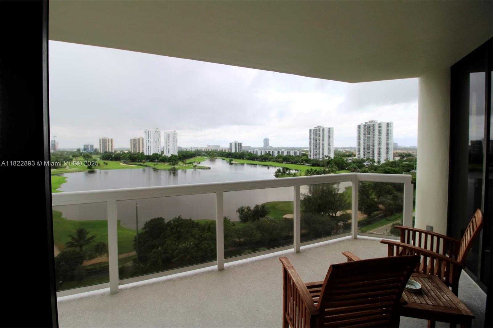 Small Image of 20185 EAST COUNTRY CLUB DR #1105, Aventura Number 49