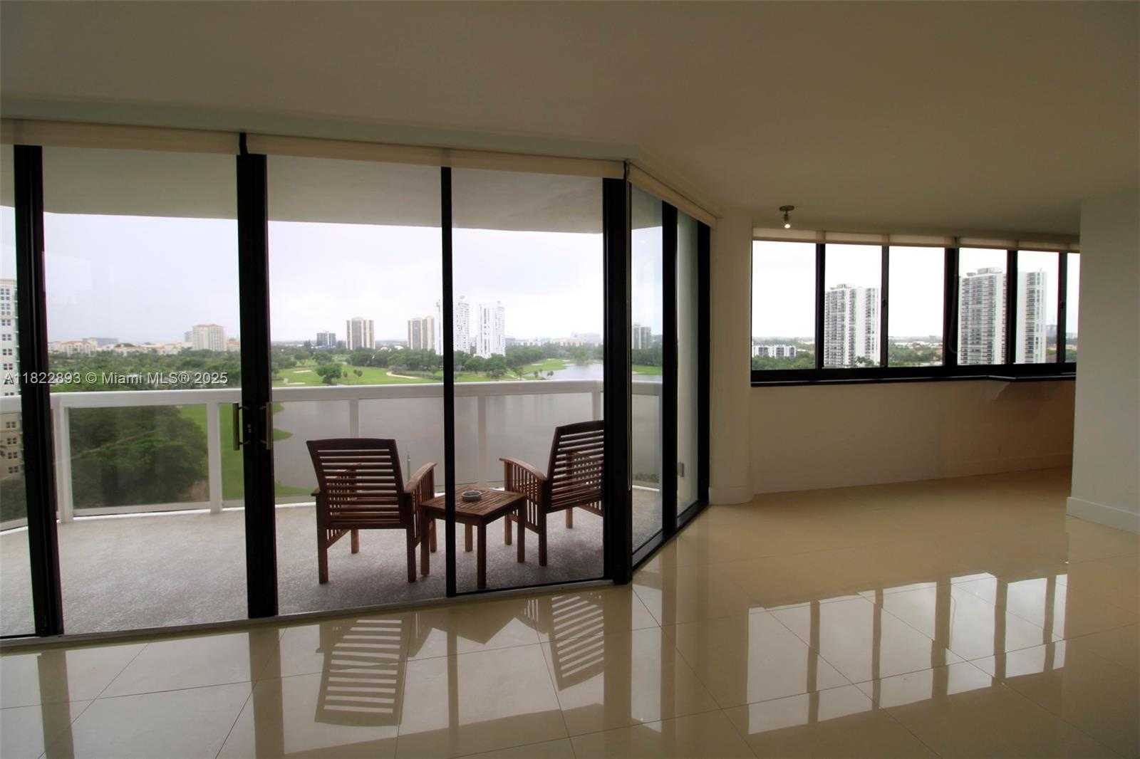 Small Image of 20185 EAST COUNTRY CLUB DR #1105, Aventura Number 8