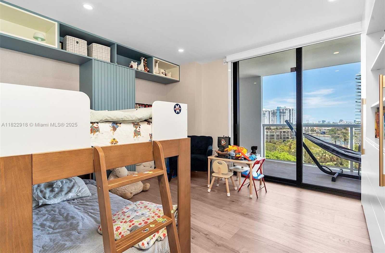 Small Image of 9 ISLAND AVE #1014, Miami Beach Number 22