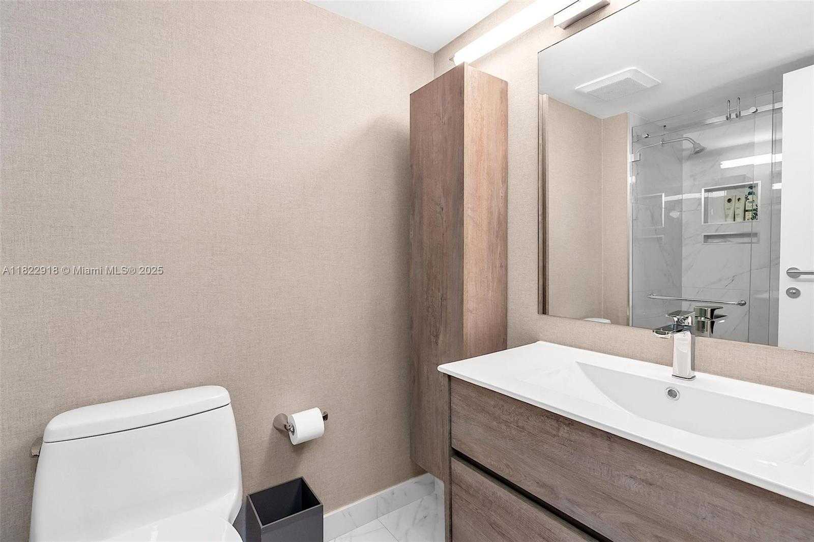 Small Image of 9 ISLAND AVE #1014, Miami Beach Number 27