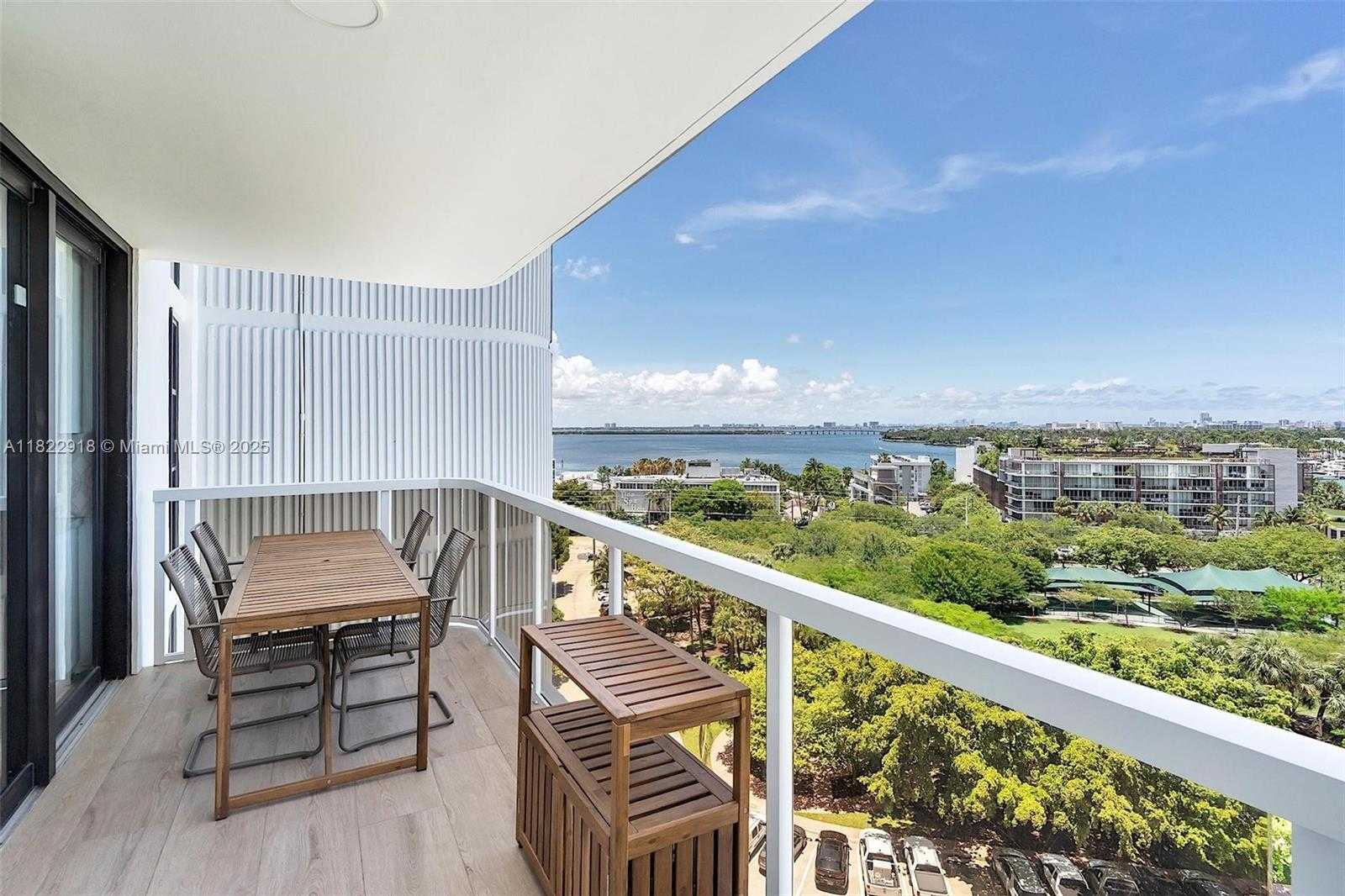 Small Image of 9 ISLAND AVE #1014, Miami Beach Number 9