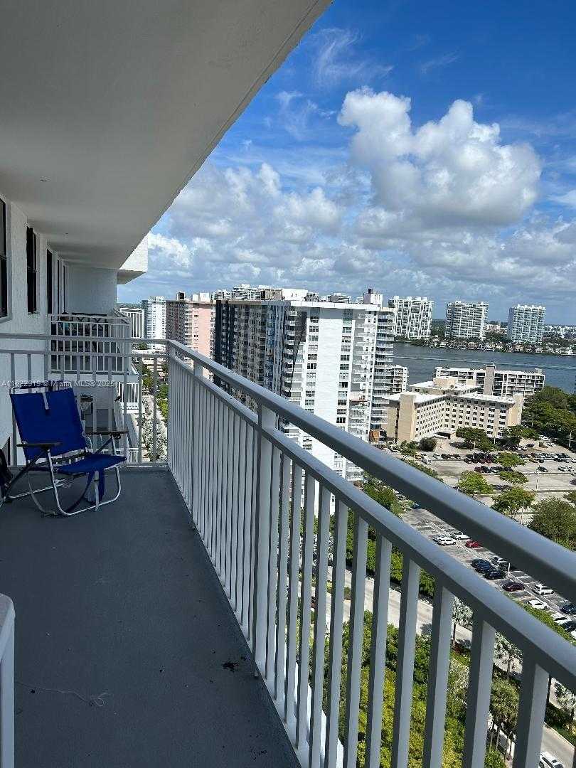 Small Image of 210 174TH ST #2412, Sunny Isles Beach Number 2