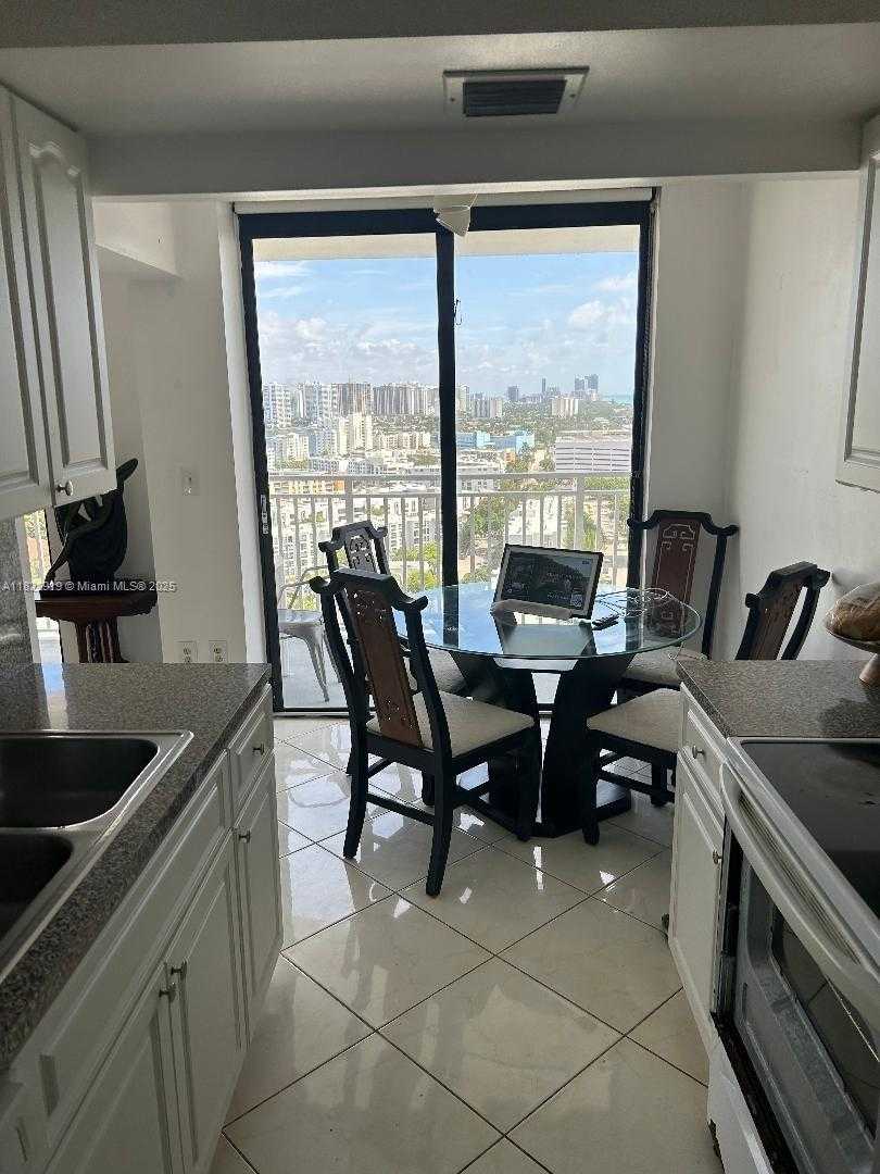 Small Image of 210 174TH ST #2412, Sunny Isles Beach Number 6