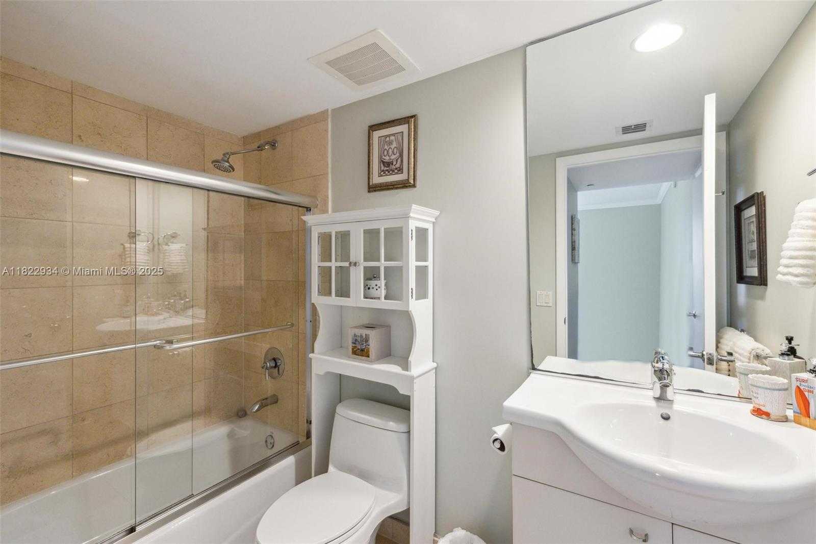 Small Image of 1830 SOUTH OCEAN DR #4803, Hallandale Beach Number 21