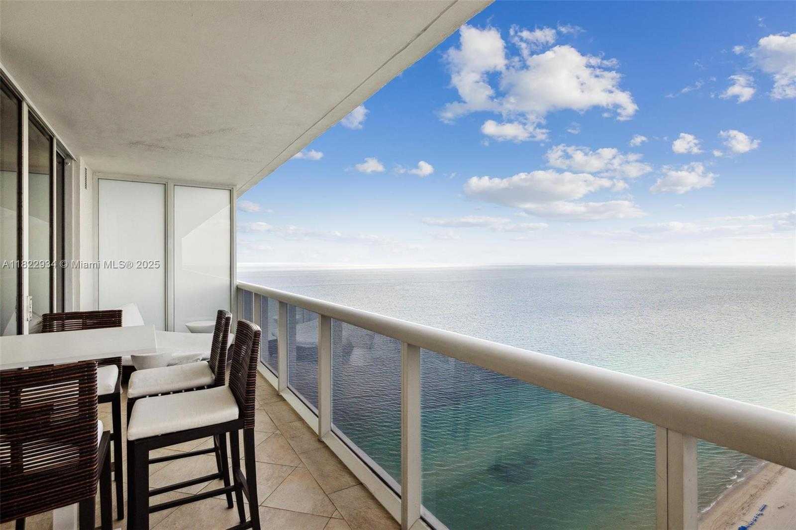 Small Image of 1830 SOUTH OCEAN DR #4803, Hallandale Beach Number 5