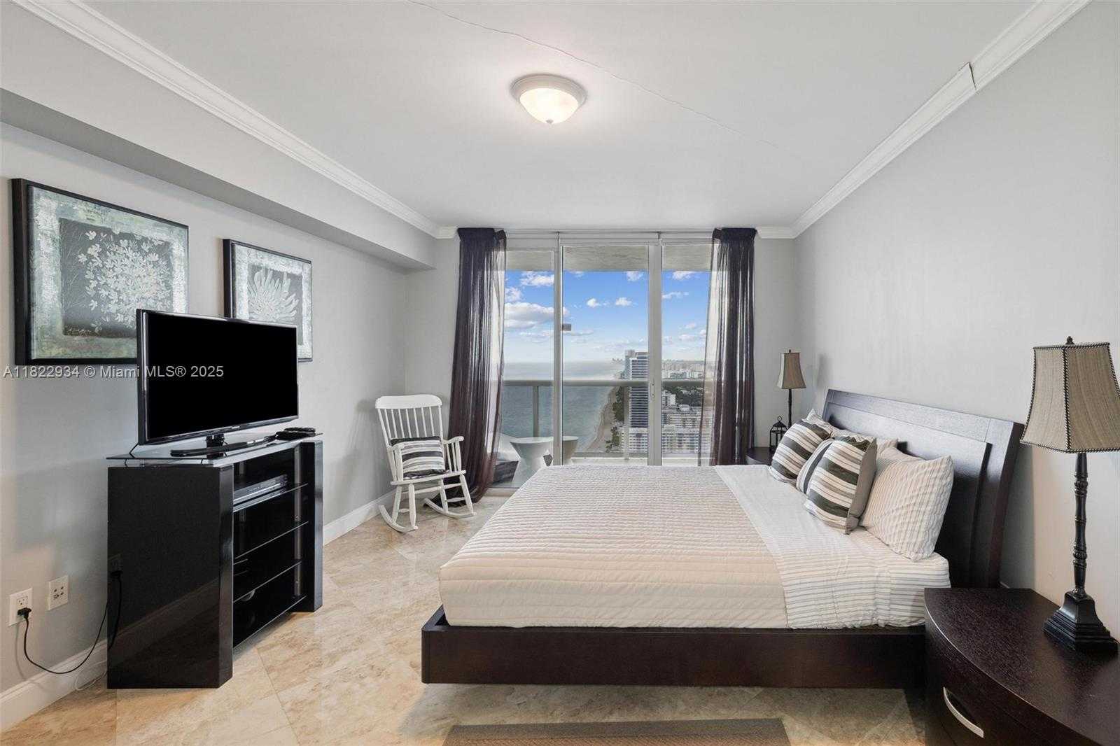 Small Image of 1830 SOUTH OCEAN DR #4803, Hallandale Beach Number 8