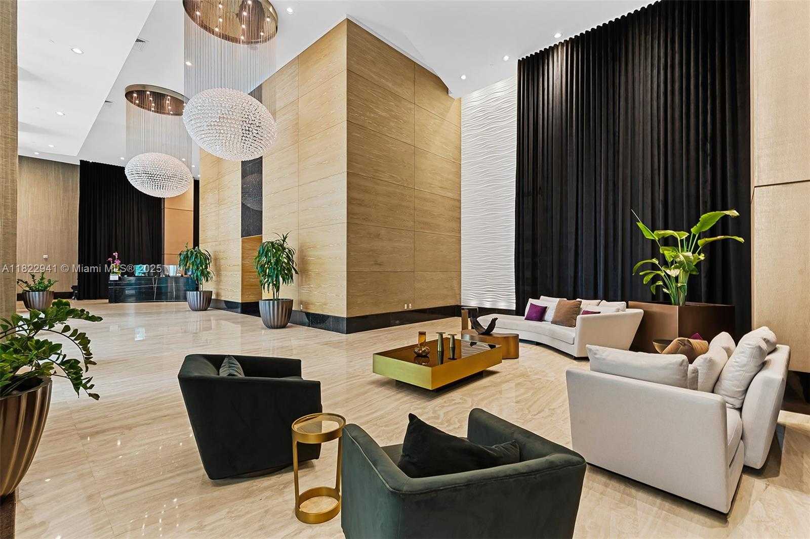 Small Image of 950 BRICKELL BAY DR #3703, Miami Number 42