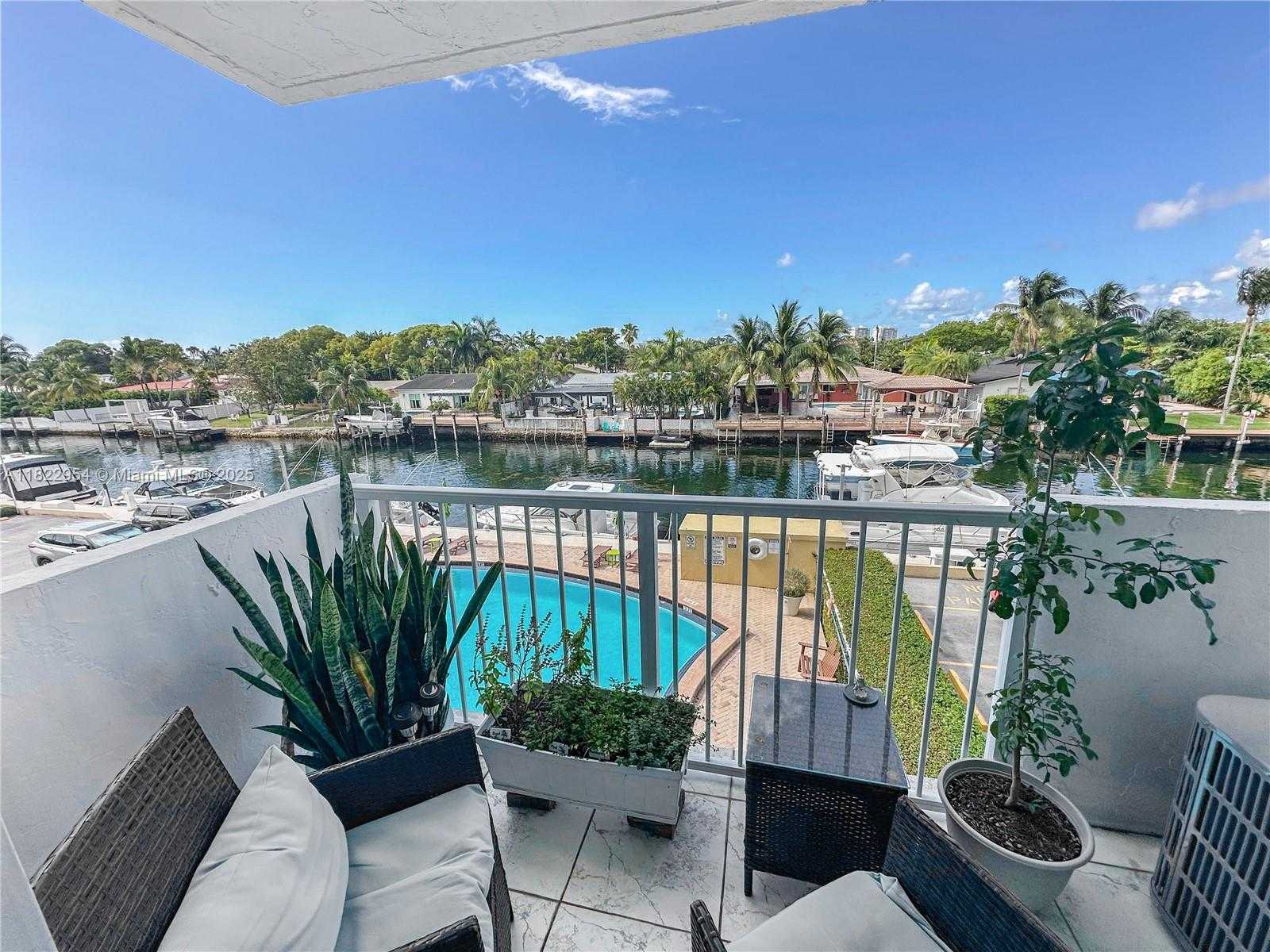 Small Image of 2000 NORTH EAST 135TH ST #305, North Miami Number 13