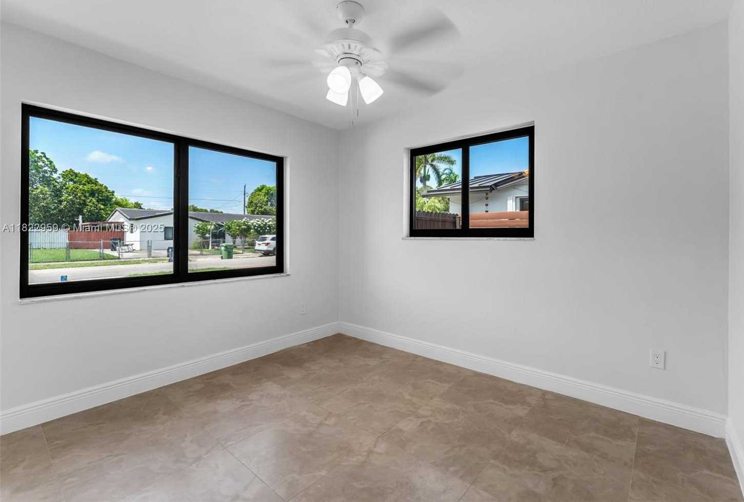 Small Image of 9140 SOUTH WEST 45TH TER, Miami Number 19