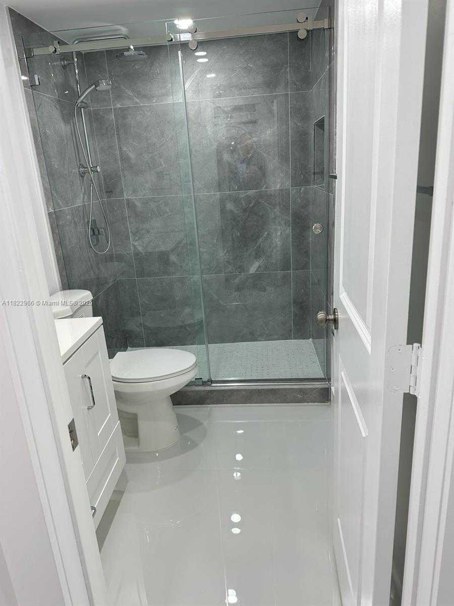 Small Image of 140 NORTH WEST 87TH AVE #G103, Miami Number 3