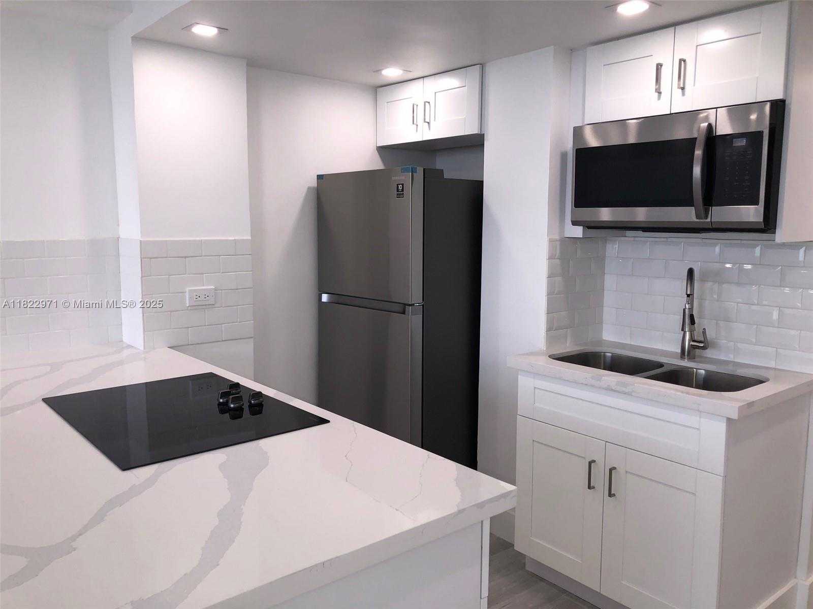 Small Image of 905 BRICKELL BAY DR #2029, Miami Number 18
