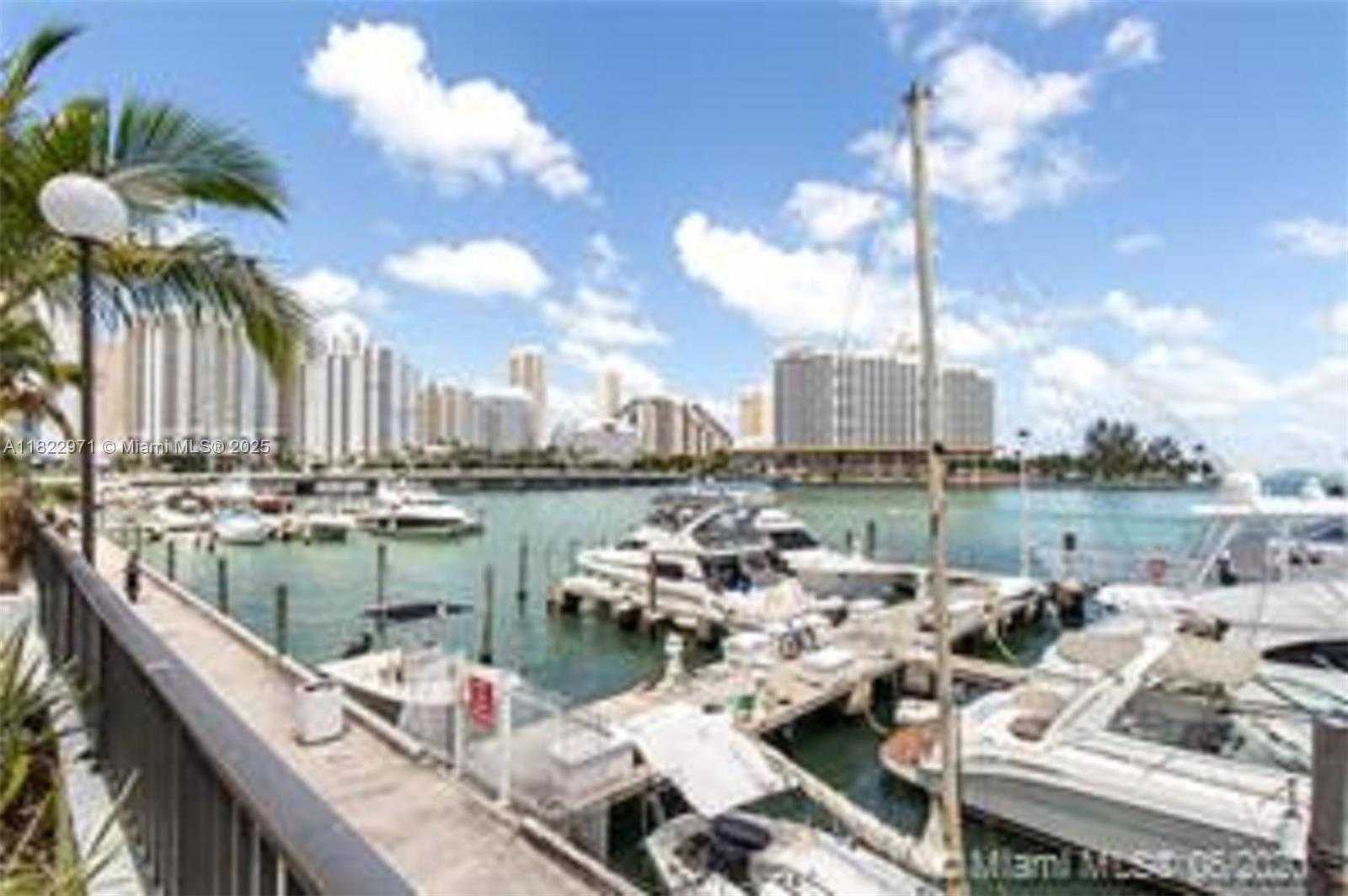 Small Image of 905 BRICKELL BAY DR #2029, Miami Number 57