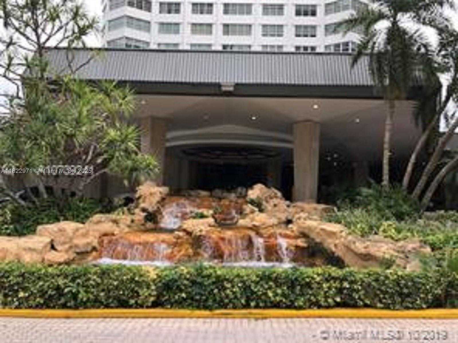 Small Image of 905 BRICKELL BAY DR #2029, Miami Number 75