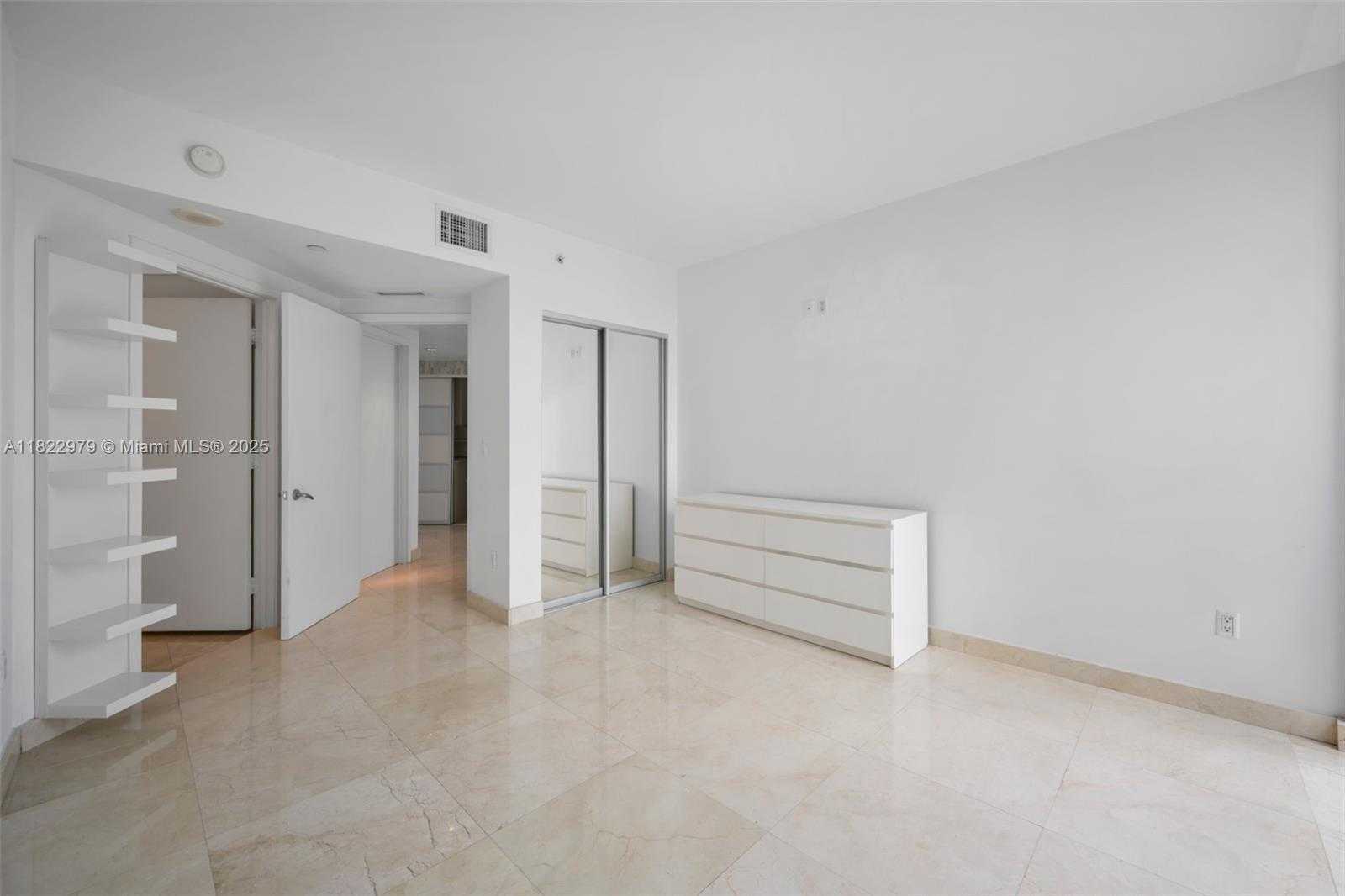 Small Image of 1331 BRICKELL BAY DR #911, Miami Number 17