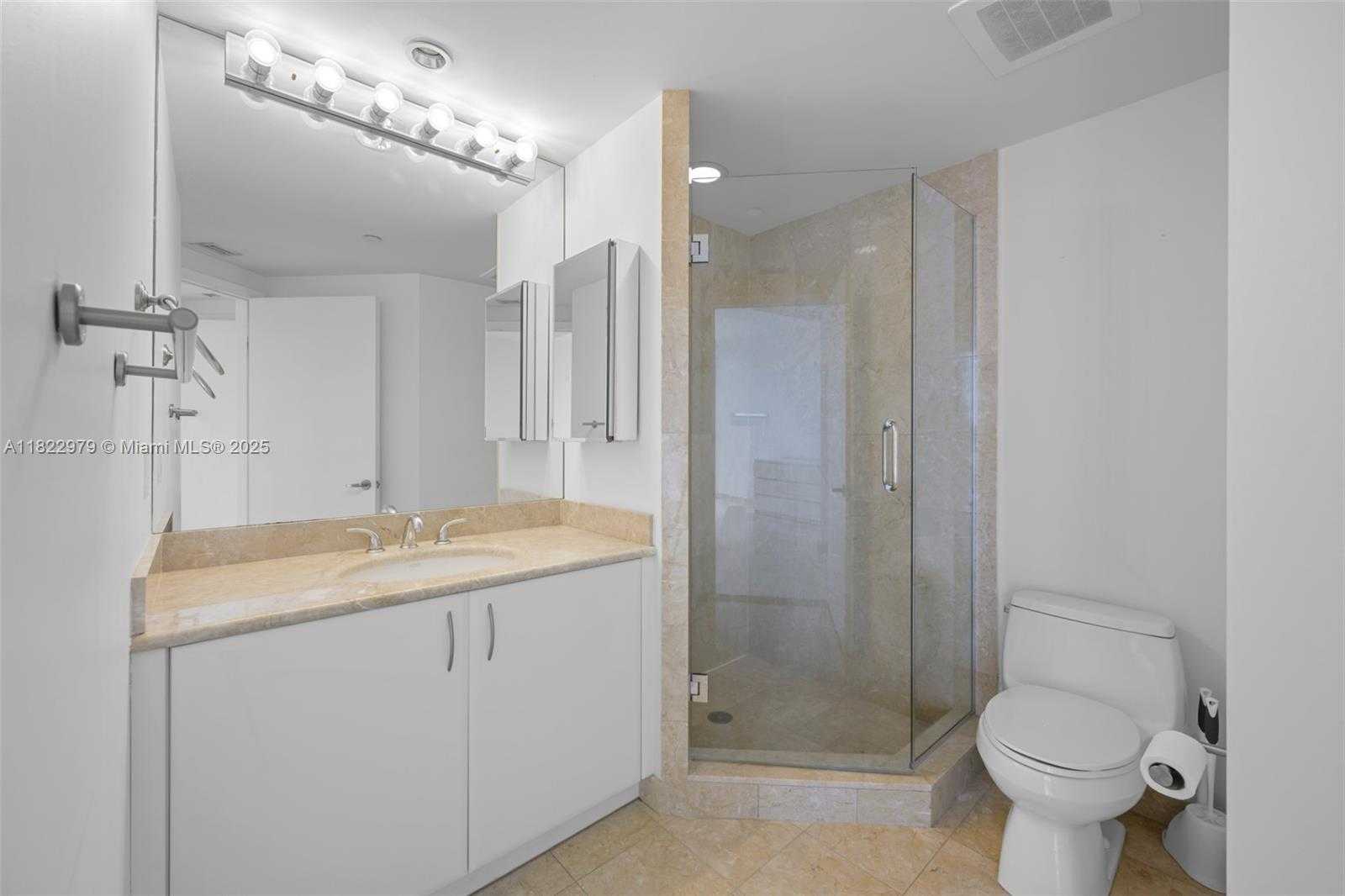 Small Image of 1331 BRICKELL BAY DR #911, Miami Number 18