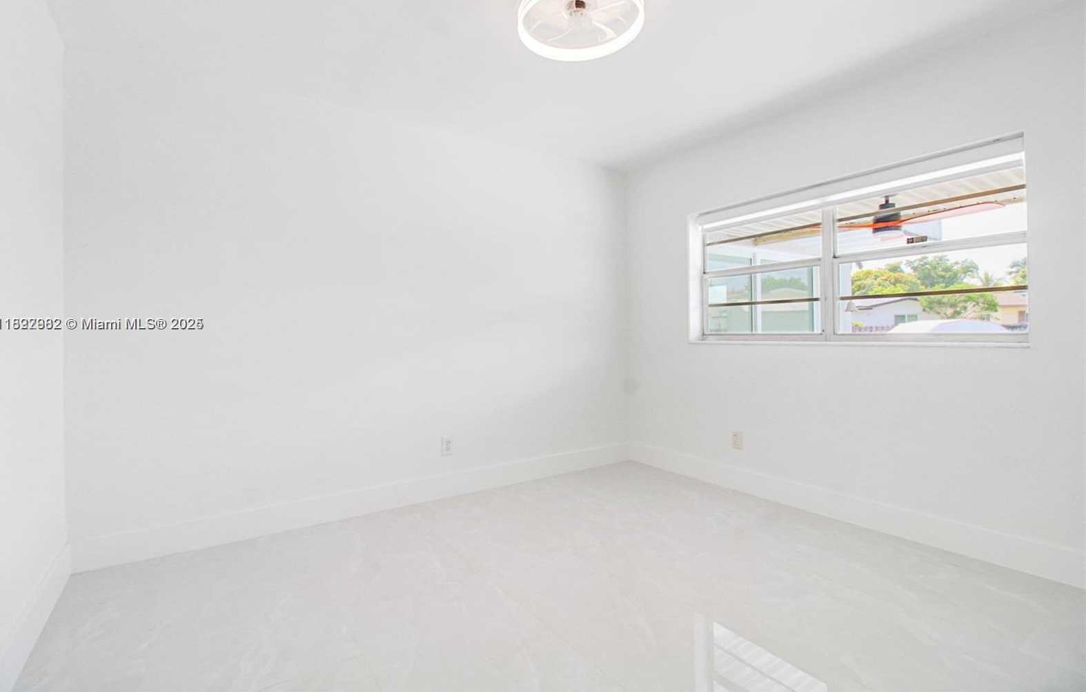 Small Image of 8441 NORTH WEST 18TH ST #18TH STREET, Pembroke Pines Number 16