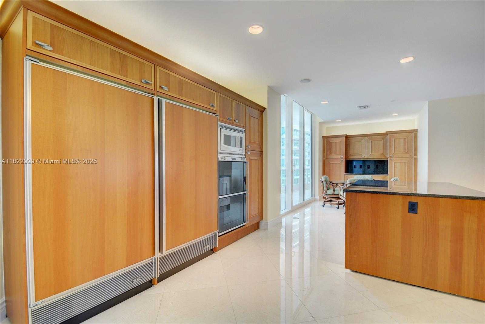 Small Image of 20155 NORTH EAST 38TH CT #2201, Aventura Number 16
