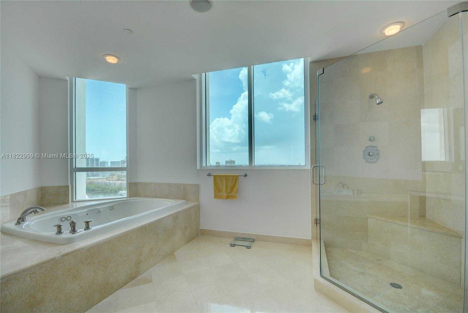 Small Image of 20155 NORTH EAST 38TH CT #2201, Aventura Number 29