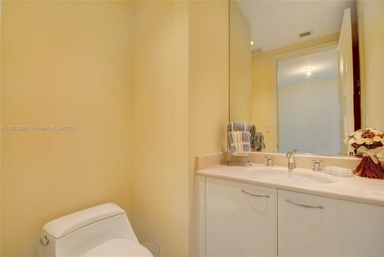 Small Image of 20155 NORTH EAST 38TH CT #2201, Aventura Number 44