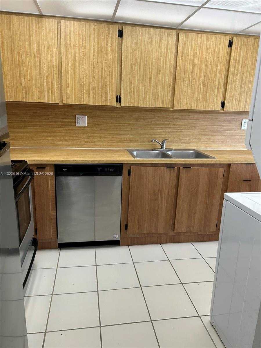 Small Image of 5900 SOUTH WEST 127TH AVE #3412, Miami Number 10