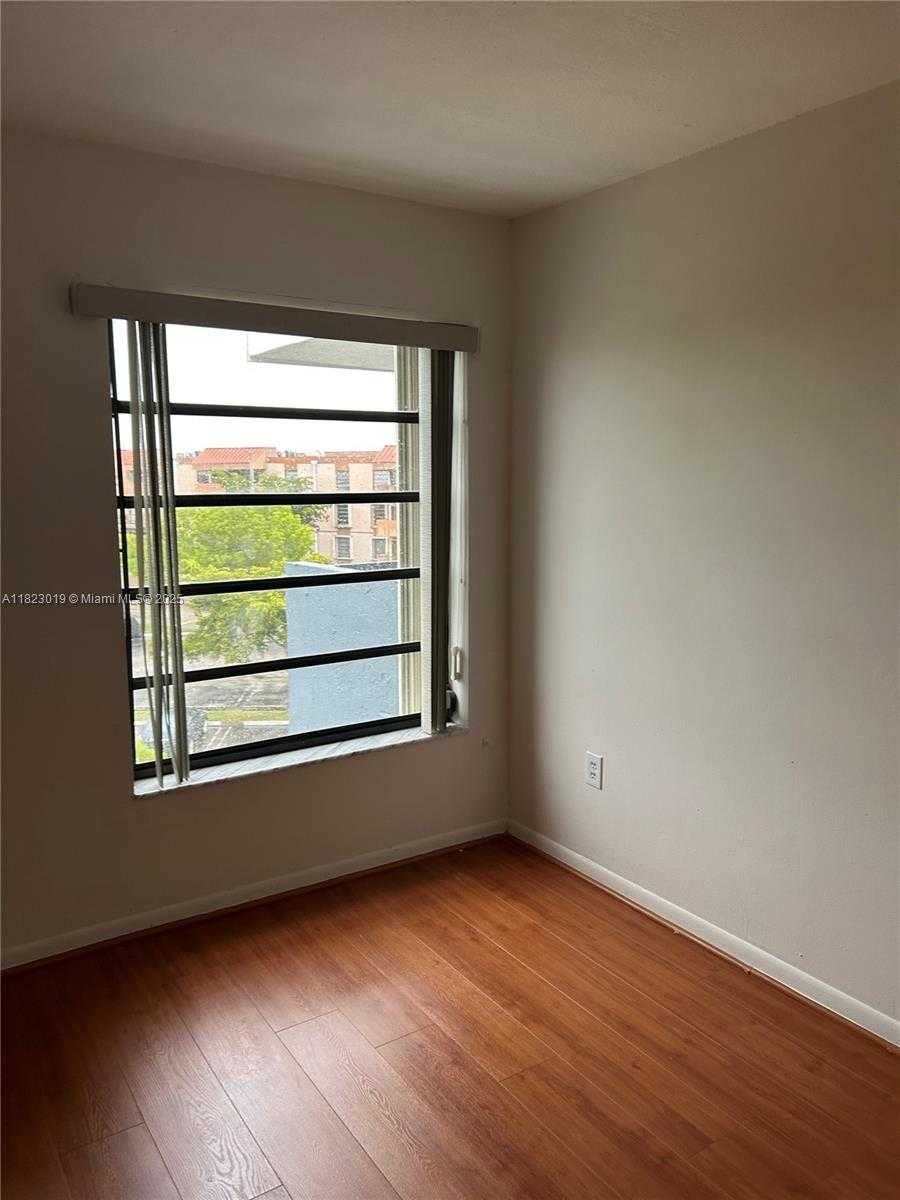 Small Image of 5900 SOUTH WEST 127TH AVE #3412, Miami Number 19