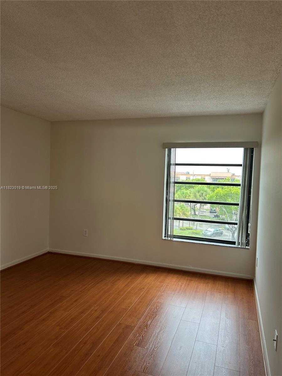 Small Image of 5900 SOUTH WEST 127TH AVE #3412, Miami Number 24