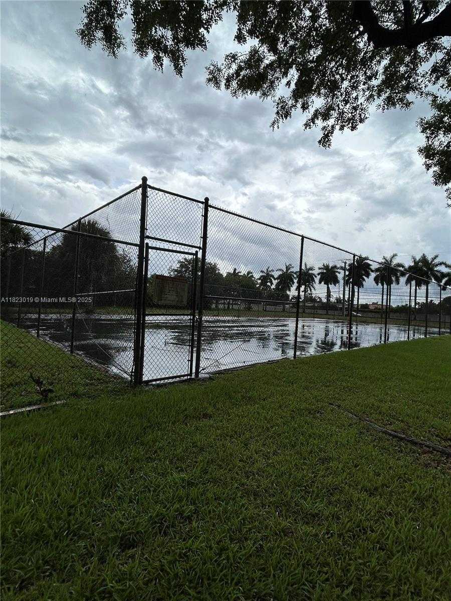 Small Image of 5900 SOUTH WEST 127TH AVE #3412, Miami Number 32