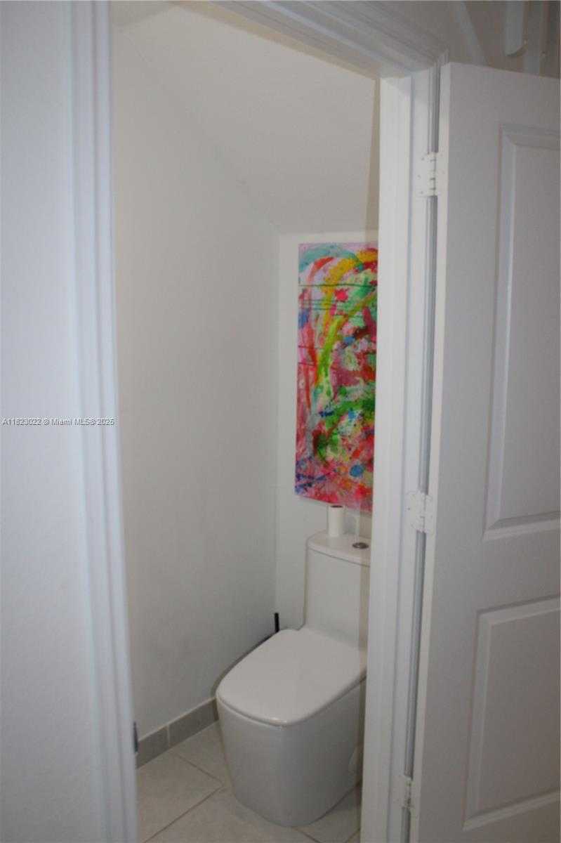 Small Image of 25417 SOUTH WEST 108TH CT, Homestead Number 13