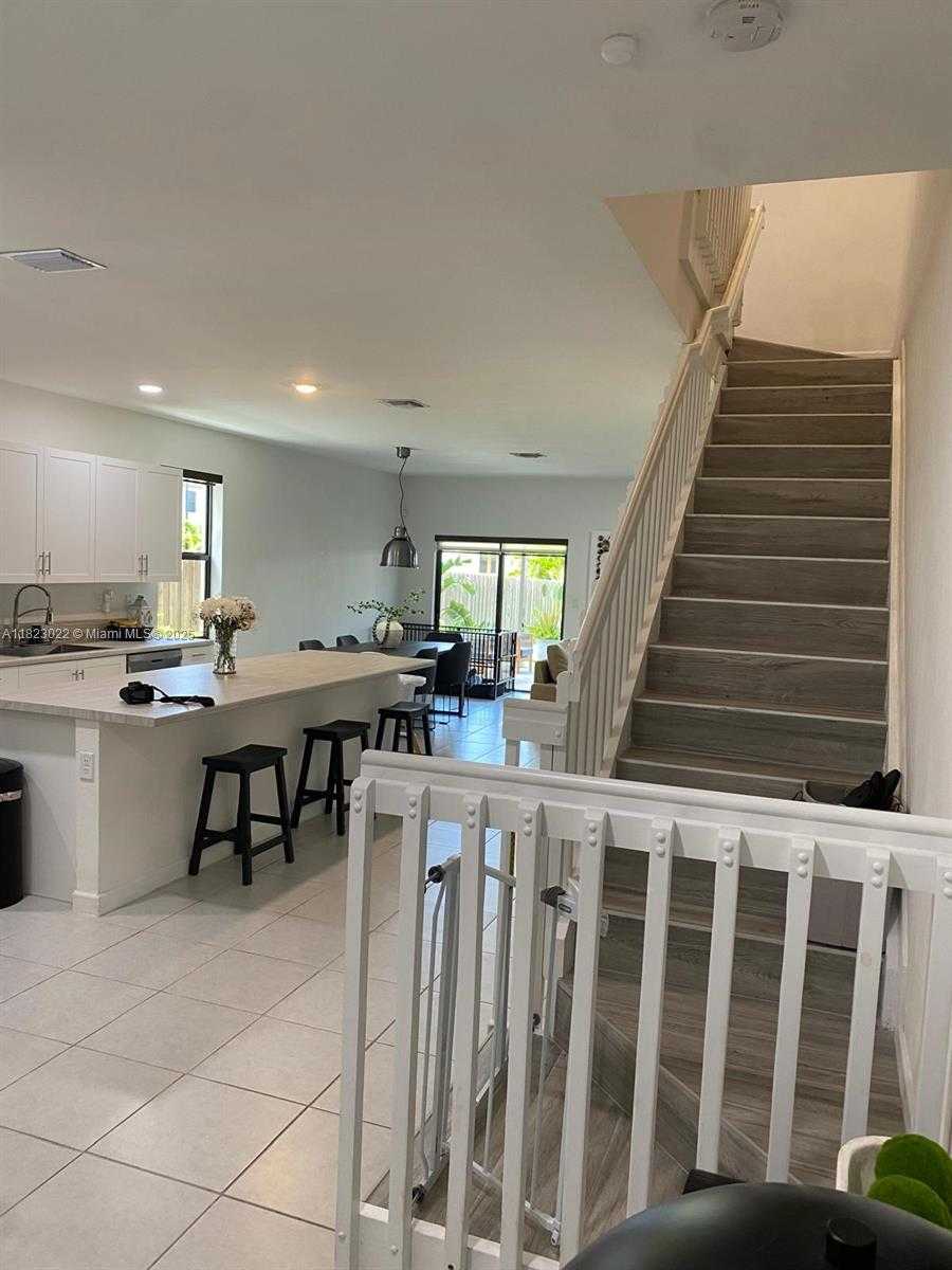 Small Image of 25417 SOUTH WEST 108TH CT, Homestead Number 15