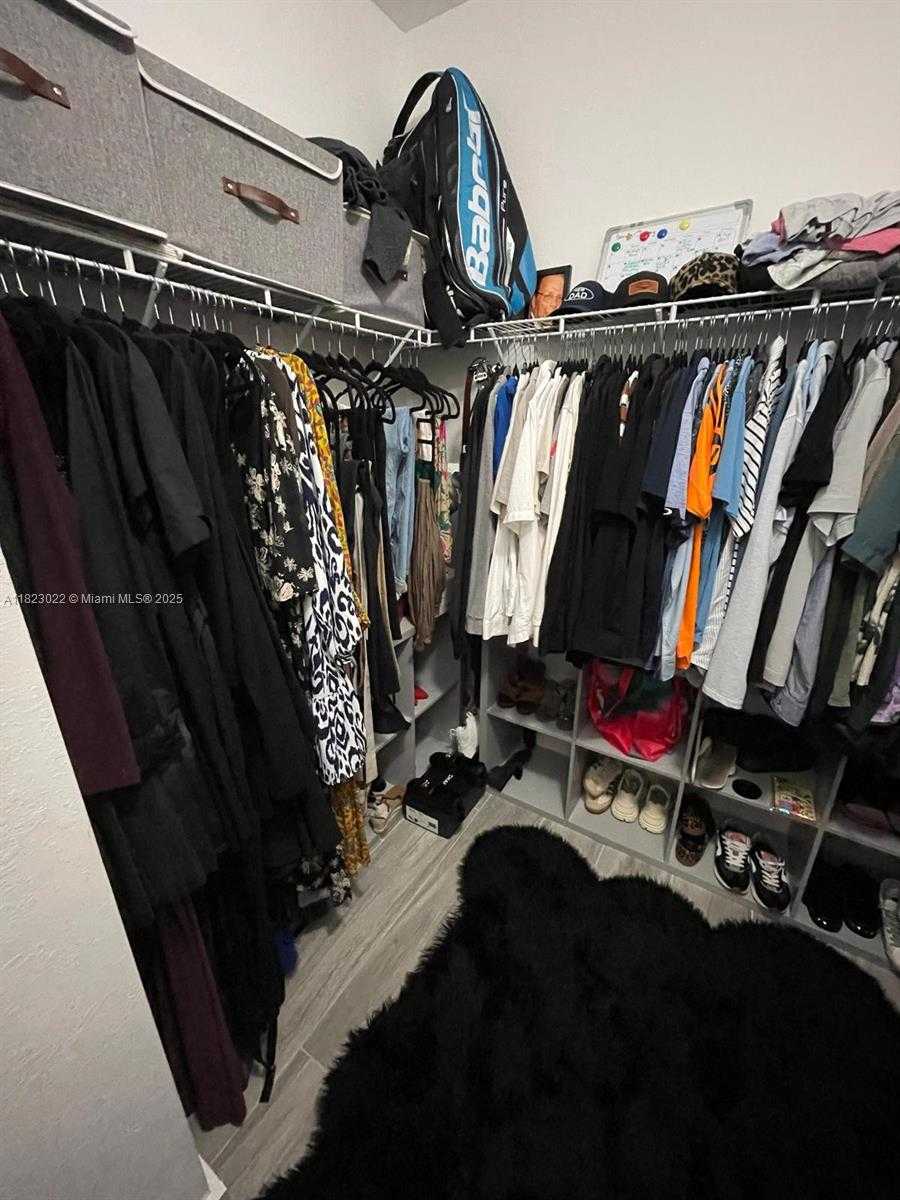 Small Image of 25417 SOUTH WEST 108TH CT, Homestead Number 23
