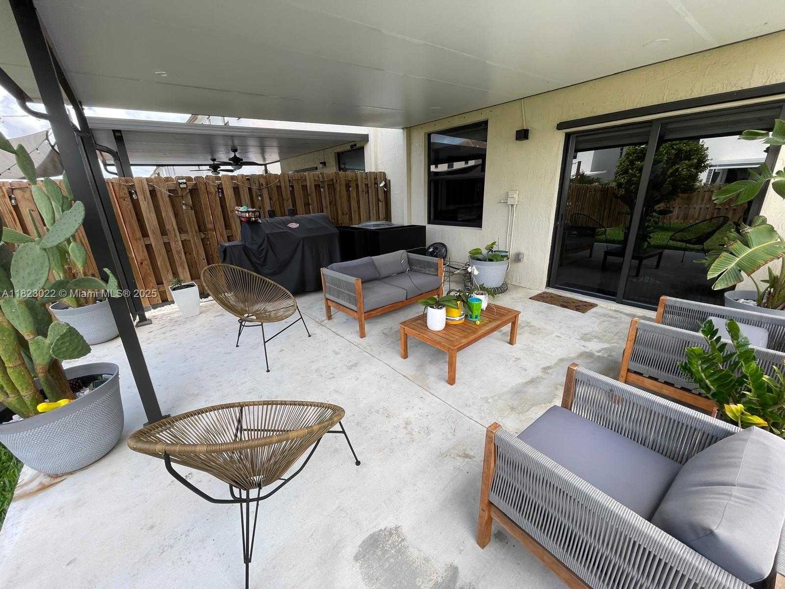 Small Image of 25417 SOUTH WEST 108TH CT, Homestead Number 35