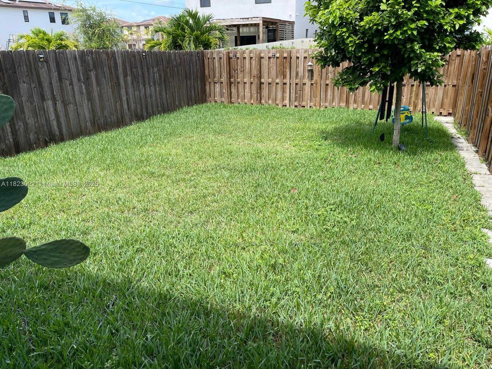Small Image of 25417 SOUTH WEST 108TH CT, Homestead Number 38