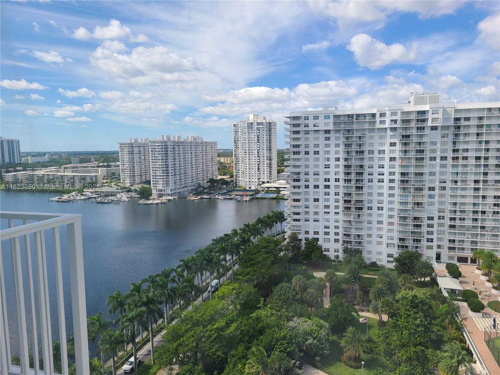 Small Image of 2851 NORTH EAST 183RD ST #1812E, Aventura Number 17