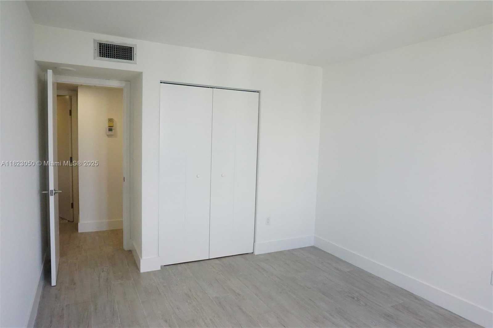 Small Image of 2851 NORTH EAST 183RD ST #1812E, Aventura Number 9