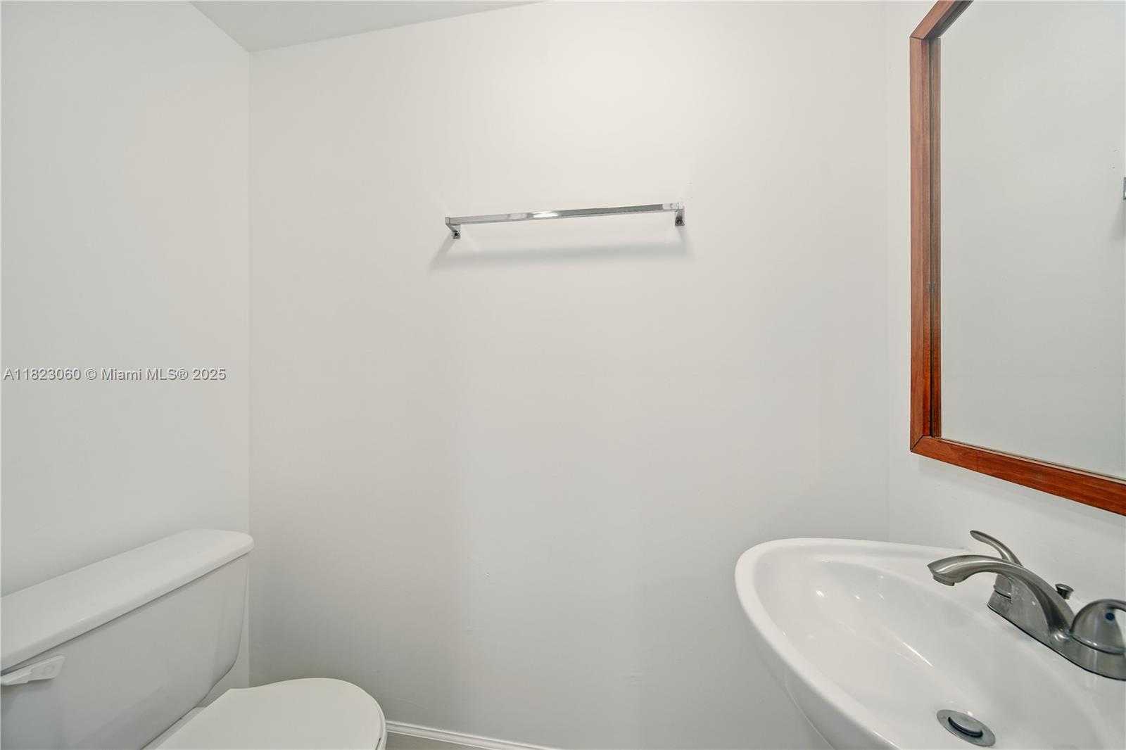 Small Image of 14907 SOUTH WEST 80TH ST #207, Miami Number 7