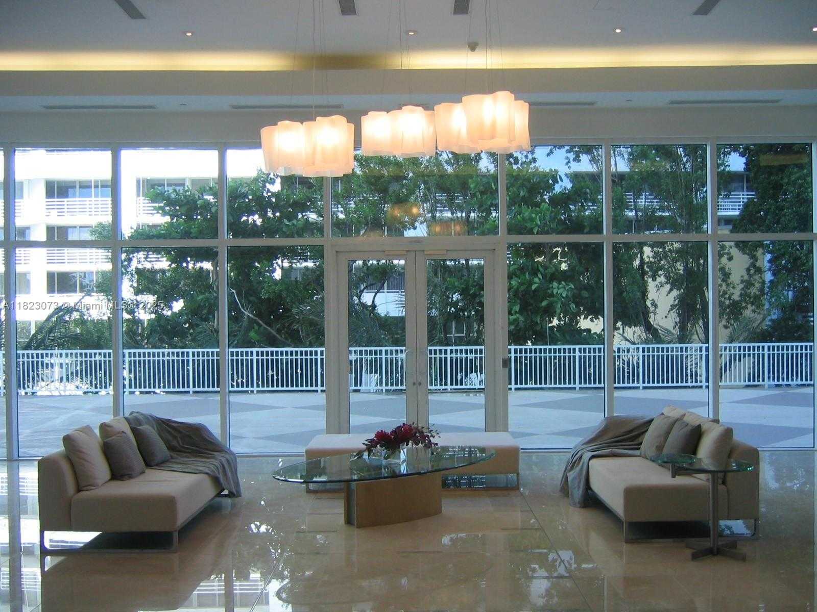 Small Image of 2101 BRICKELL AVE #2301, Miami Number 16
