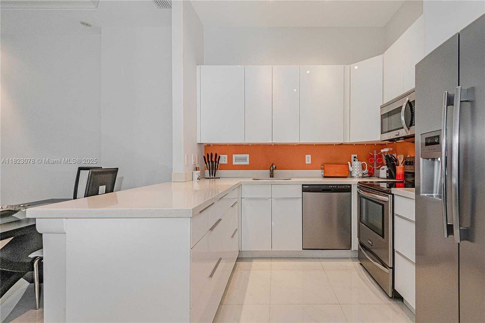 Small Image of 2301 COLLINS AVE #1619, Miami Beach Number 13